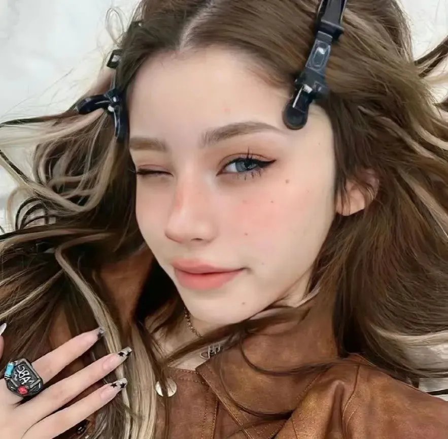 她是我爸爸